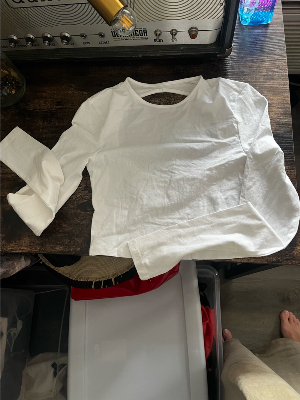 NWT H&M Classic White Long Sleeve Top Open Back